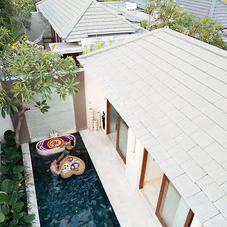 Astera Villa Seminyak By Ini Vie Hospitality 外观 照片