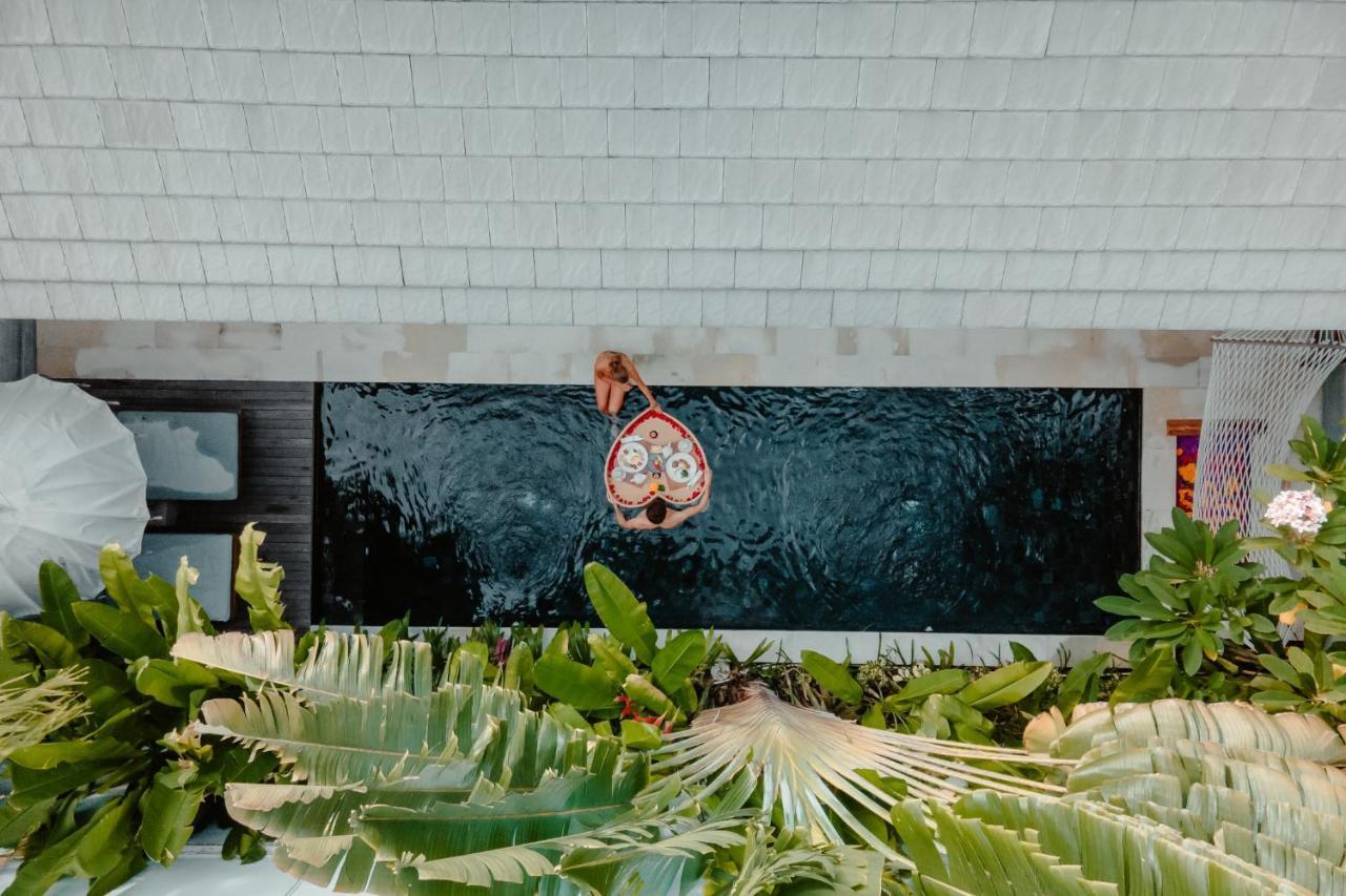 Astera Villa Seminyak By Ini Vie Hospitality 外观 照片