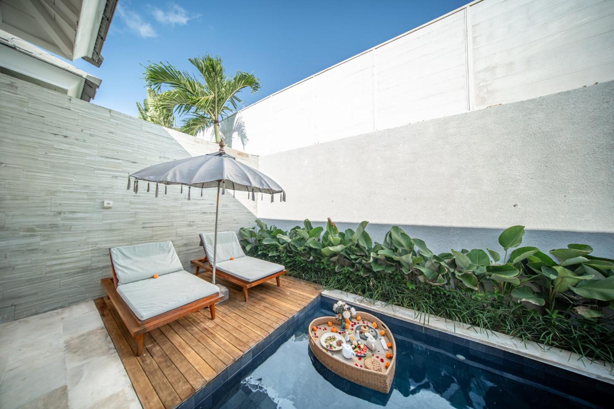 Astera Villa Seminyak By Ini Vie Hospitality 外观 照片
