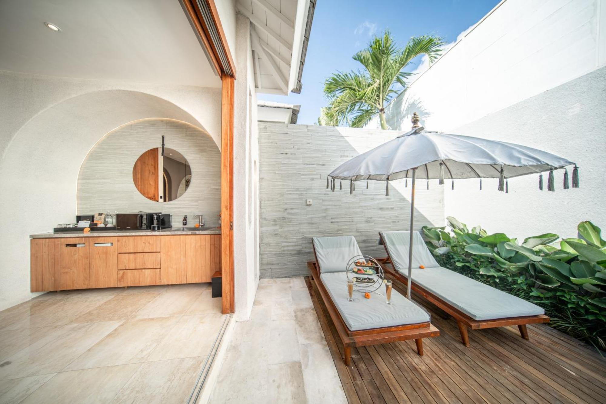 Astera Villa Seminyak By Ini Vie Hospitality 外观 照片