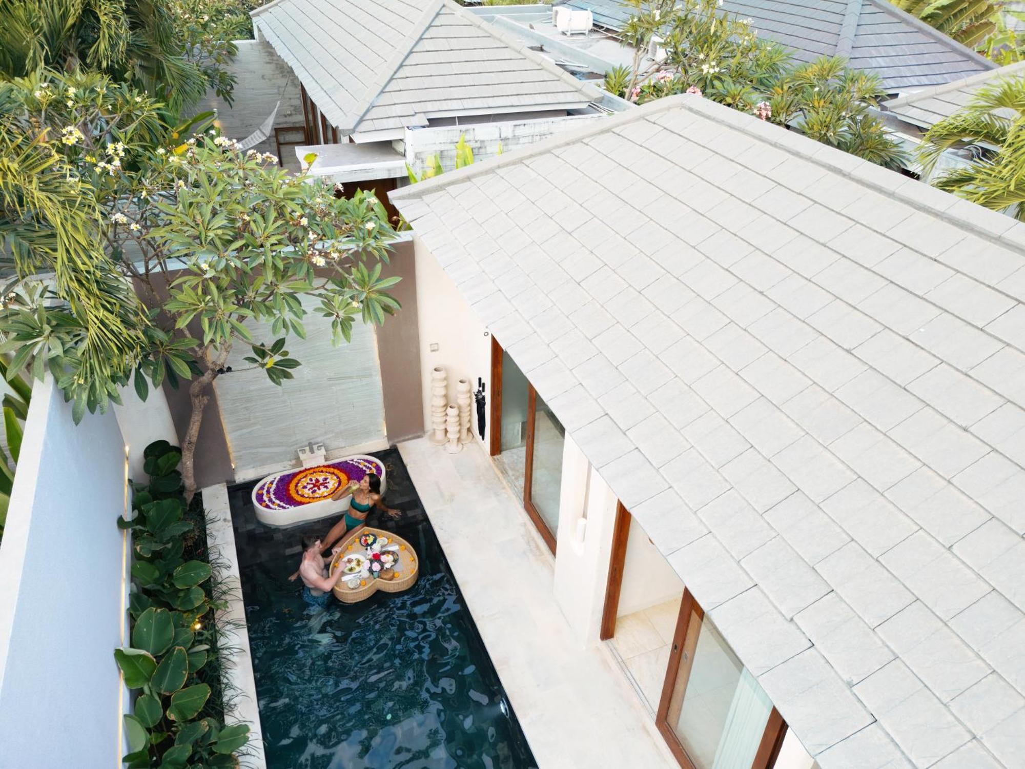 Astera Villa Seminyak By Ini Vie Hospitality 外观 照片