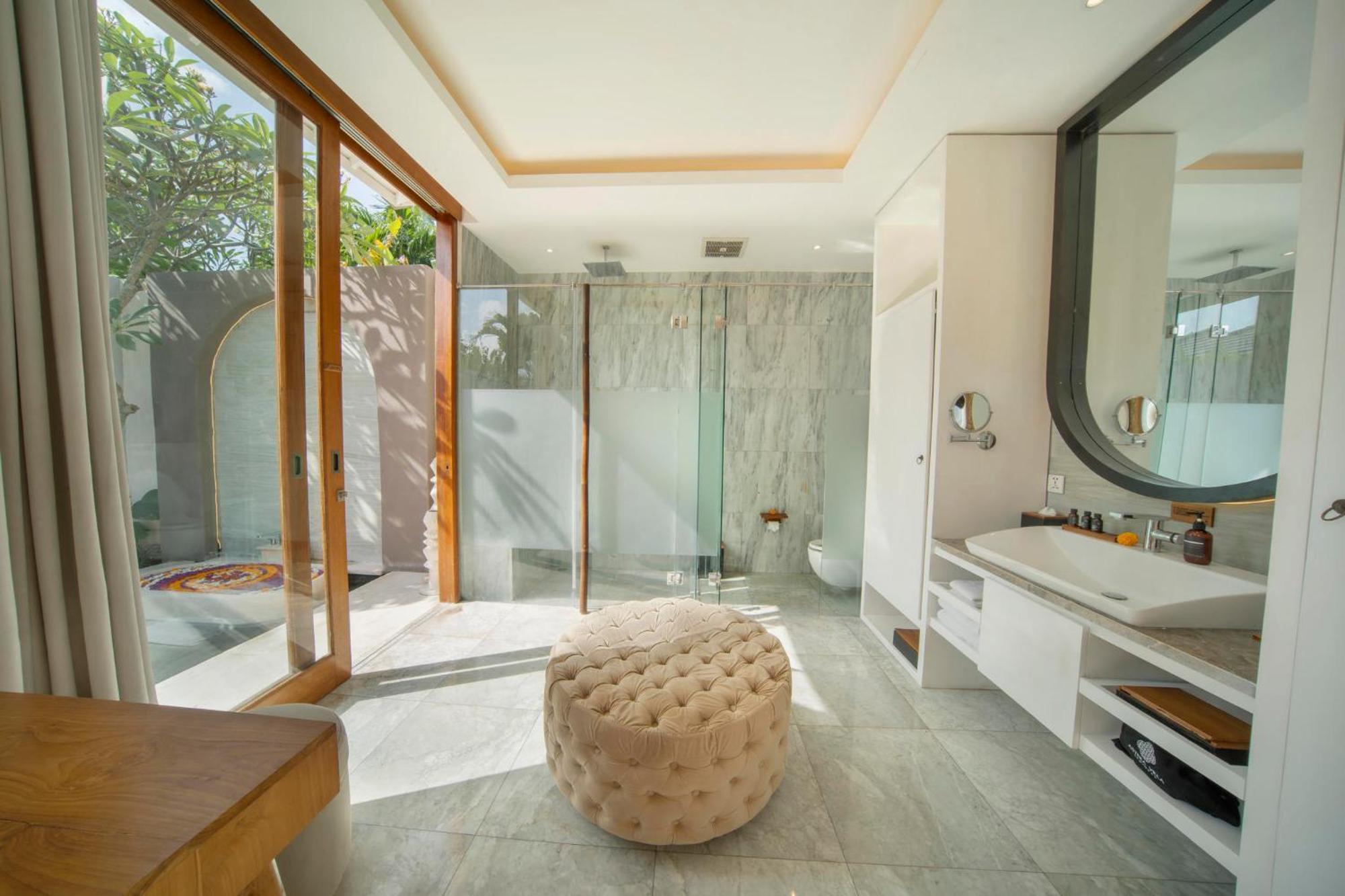 Astera Villa Seminyak By Ini Vie Hospitality 外观 照片