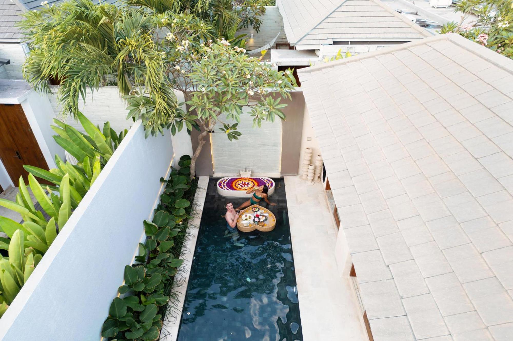 Astera Villa Seminyak By Ini Vie Hospitality 外观 照片